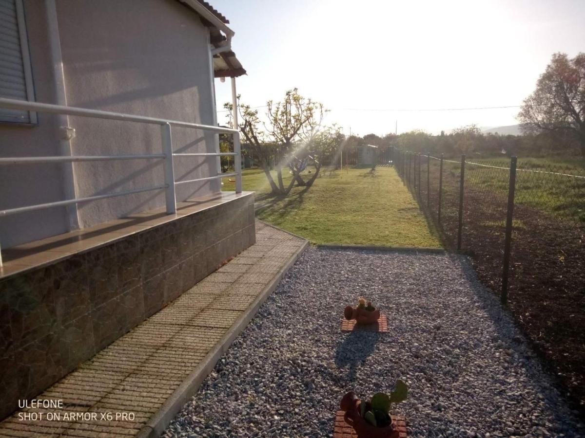Villa ,,Sea Breeze,, - Home By The Sea Néa Ankhíalos المظهر الخارجي الصورة